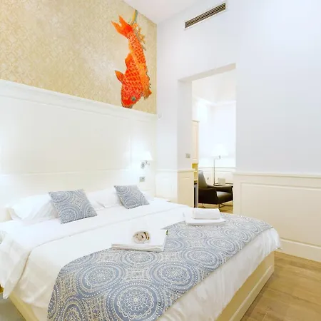 City Old Town Collection Hotel